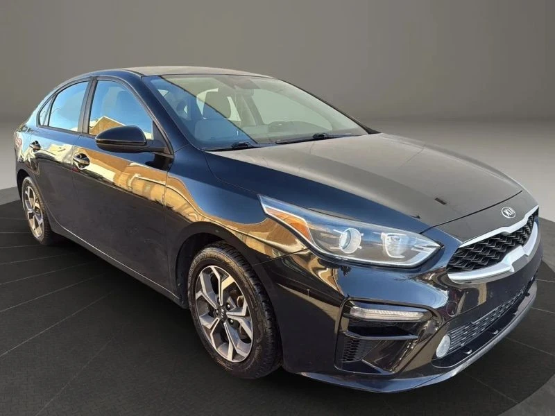 2019 Kia Forte - Image 3 of 12
