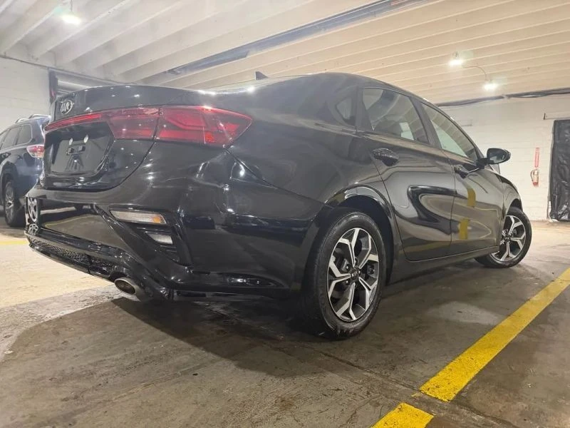 2019 Kia Forte - Image 4 of 12