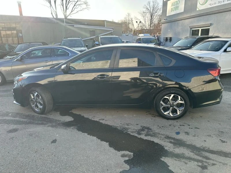 2019 Kia Forte - Image 6 of 12