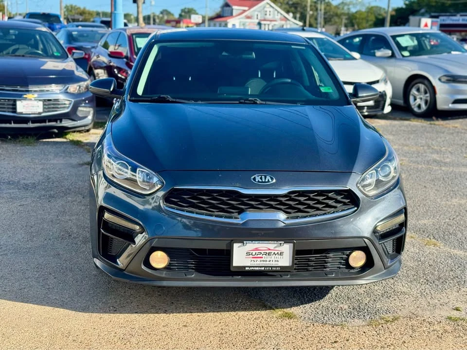 2019 Kia Forte - Image 2 of 20