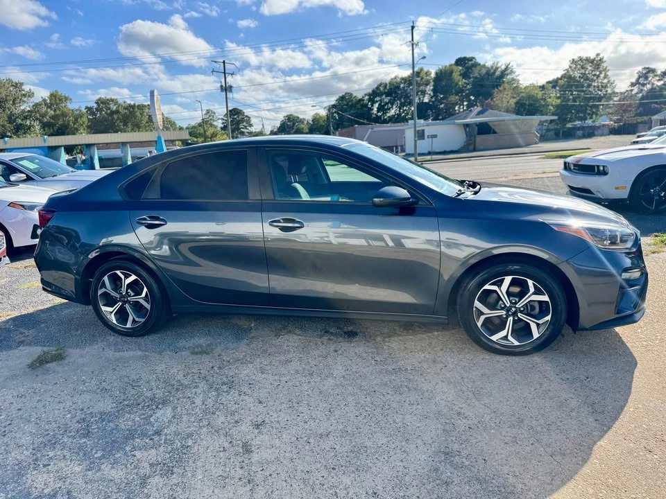 2019 Kia Forte - Image 7 of 20