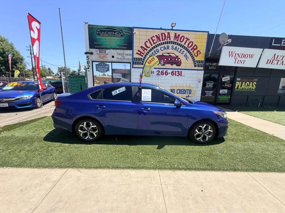 2019 Kia Forte - Image 4 of 15