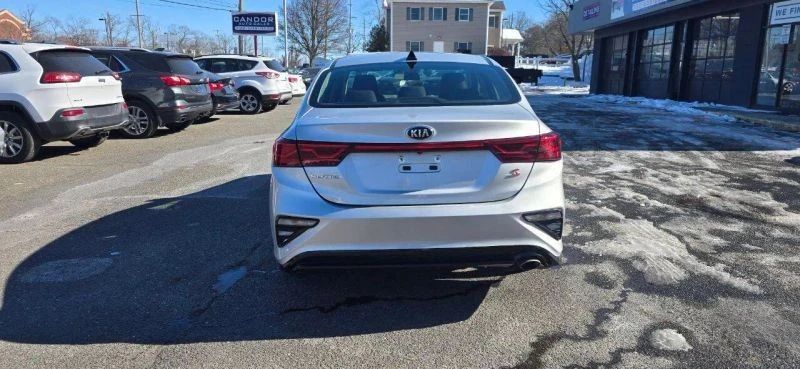 2019 Kia Forte - Image 2 of 7