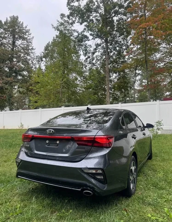 2019 Kia Forte - Image 2 of 7