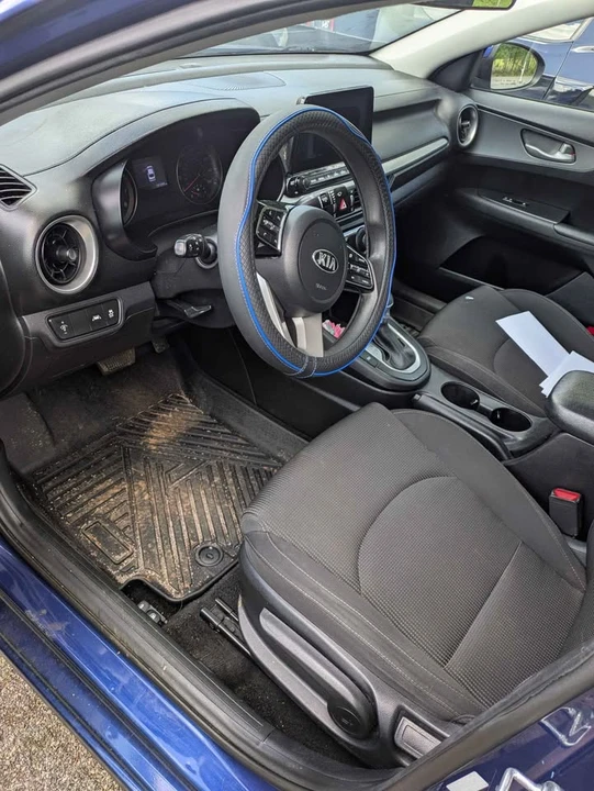 2019 Kia Forte - Image 7 of 8