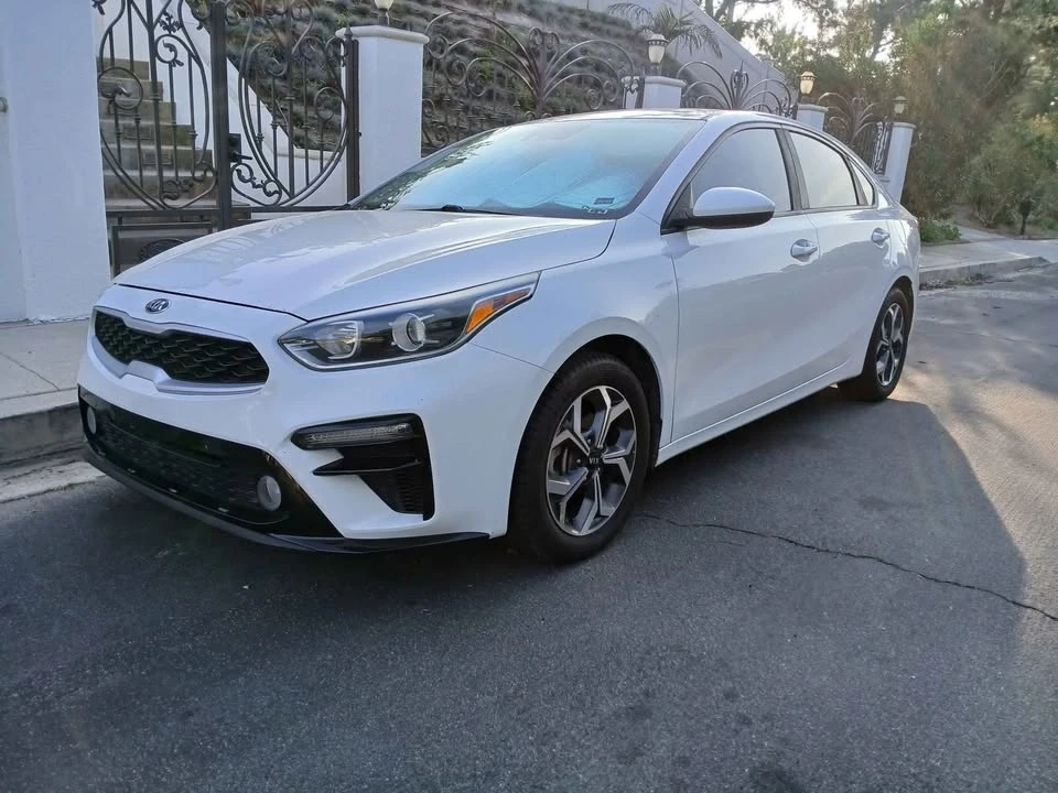 2019 Kia Forte - Image 2 of 5