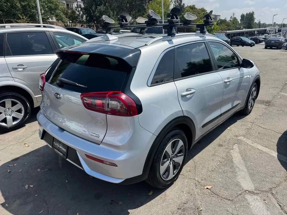 2019 Kia Niro - Image 6 of 17