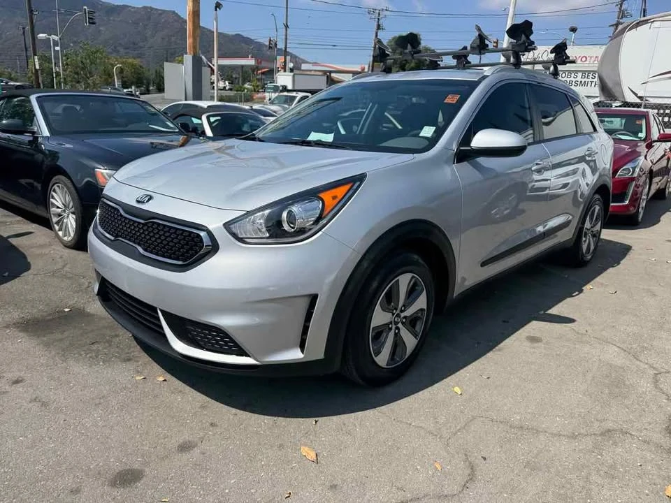 2019 Kia Niro - Image 3 of 17
