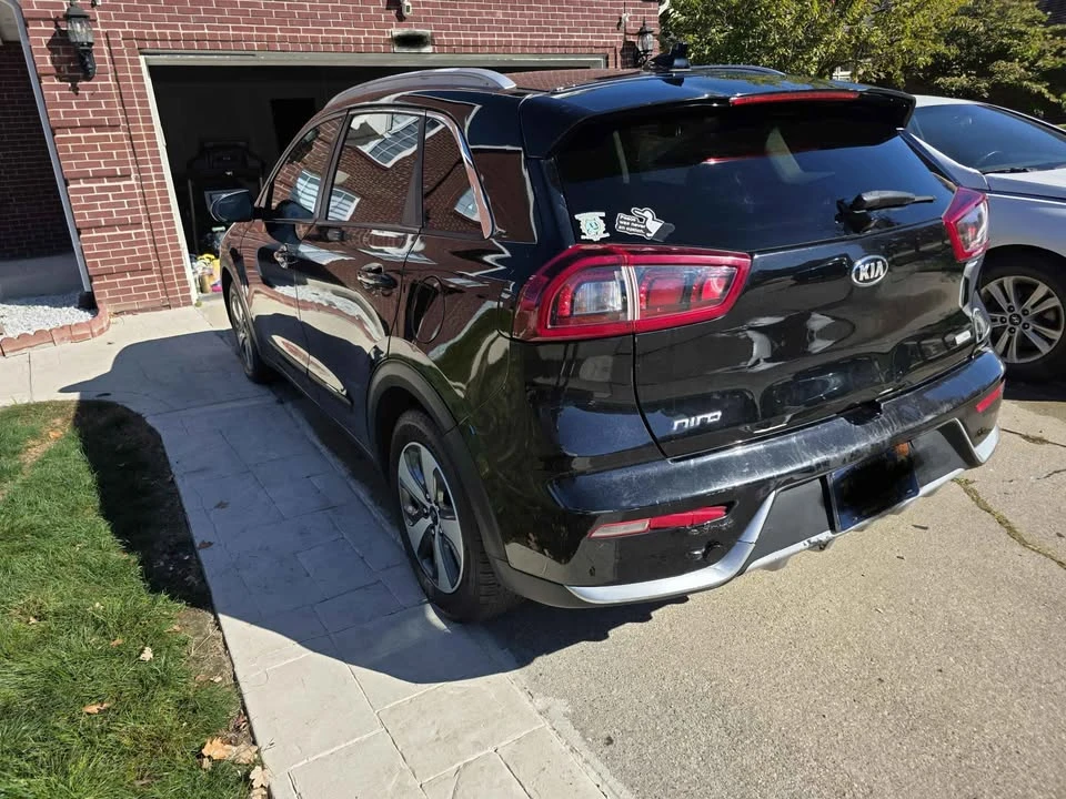 2019 Kia Niro - Image 5 of 18
