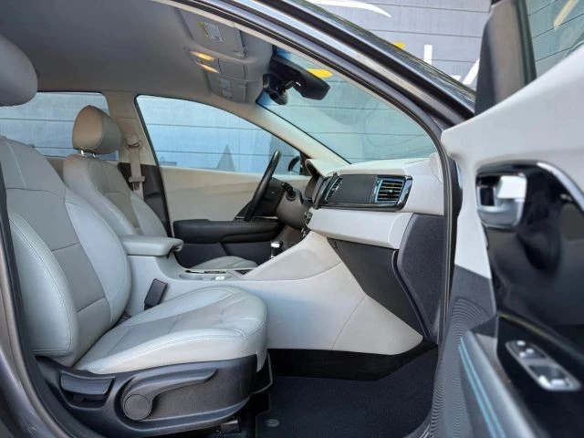 2019 Kia Niro - Image 14 of 21