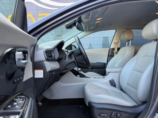 2019 Kia Niro - Image 9 of 21