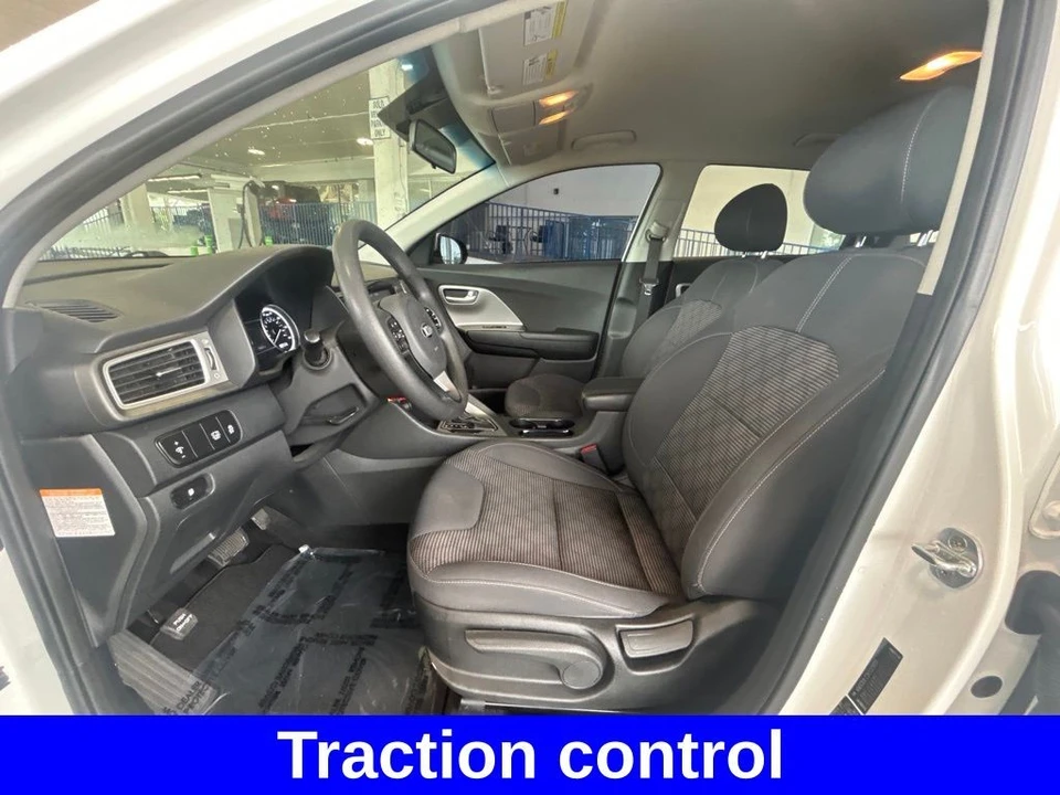 2019 Kia Niro - Image 10 of 12