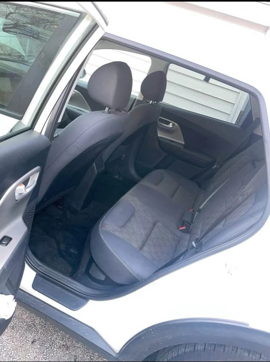 2019 Kia Niro - Image 12 of 13