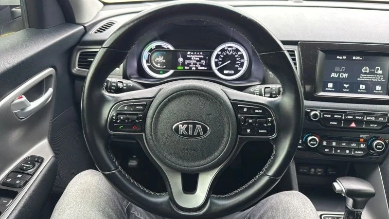 2019 Kia Niro - Image 10 of 12