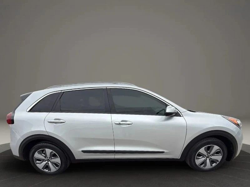 2019 Kia Niro - Image 4 of 12