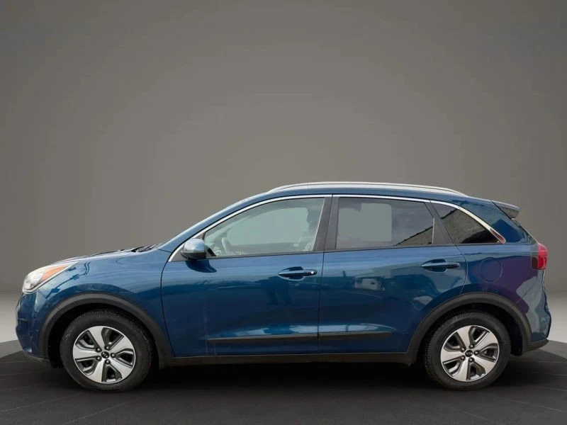 2019 Kia Niro - Image 8 of 12