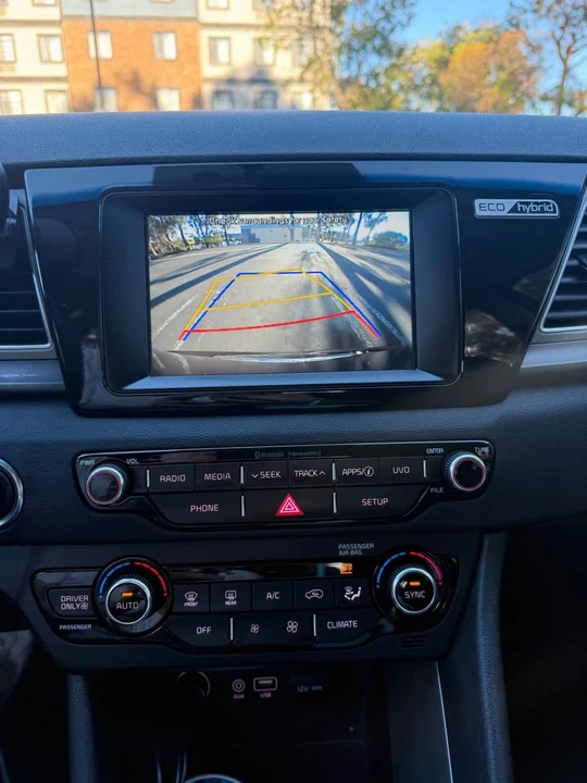 2019 Kia Niro - Image 12 of 20