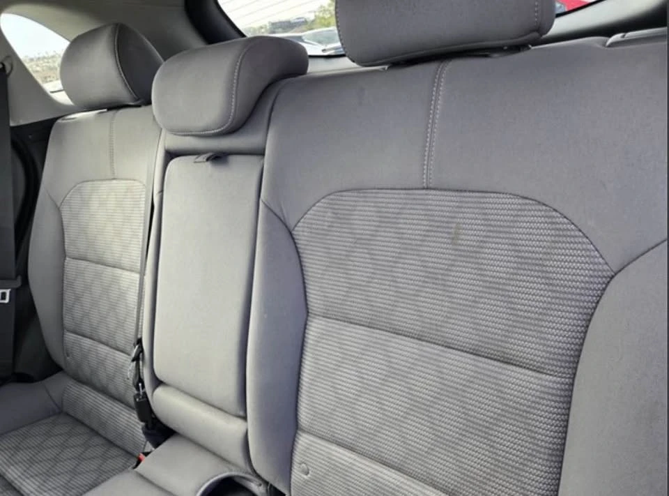 2019 Kia Niro - Image 7 of 10