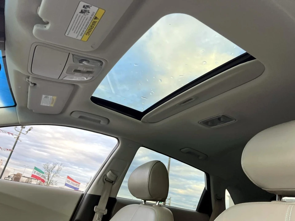 2019 Kia Niro - Image 9 of 21
