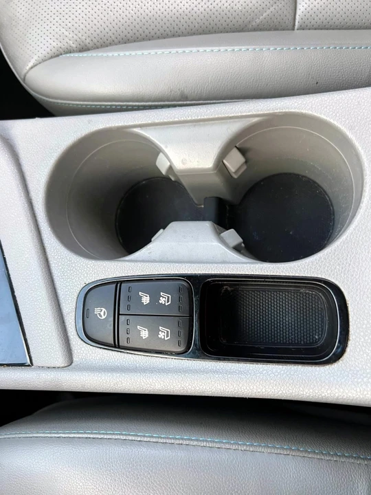 2019 Kia Niro - Image 19 of 21