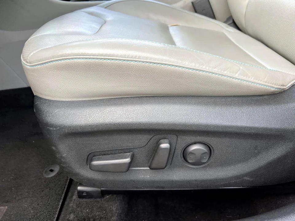 2019 Kia Niro - Image 15 of 21
