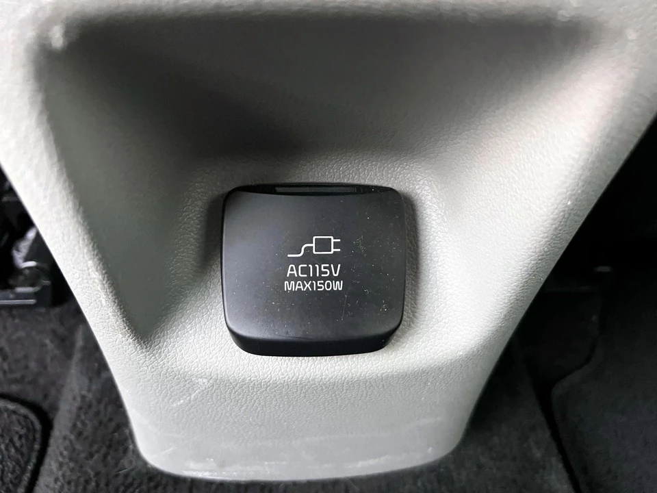 2019 Kia Niro - Image 11 of 21