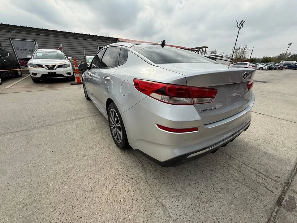2019 Kia Optima/K5 - Image 15 of 20