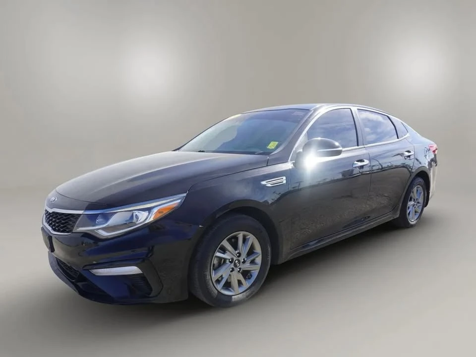 2019 Kia Optima/K5 - Image 2 of 20