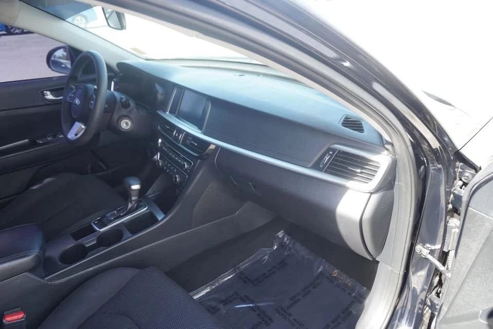 2019 Kia Optima/K5 - Image 12 of 20