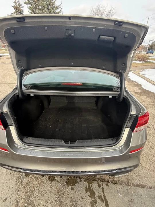 2019 Kia Optima/K5 - Image 4 of 8