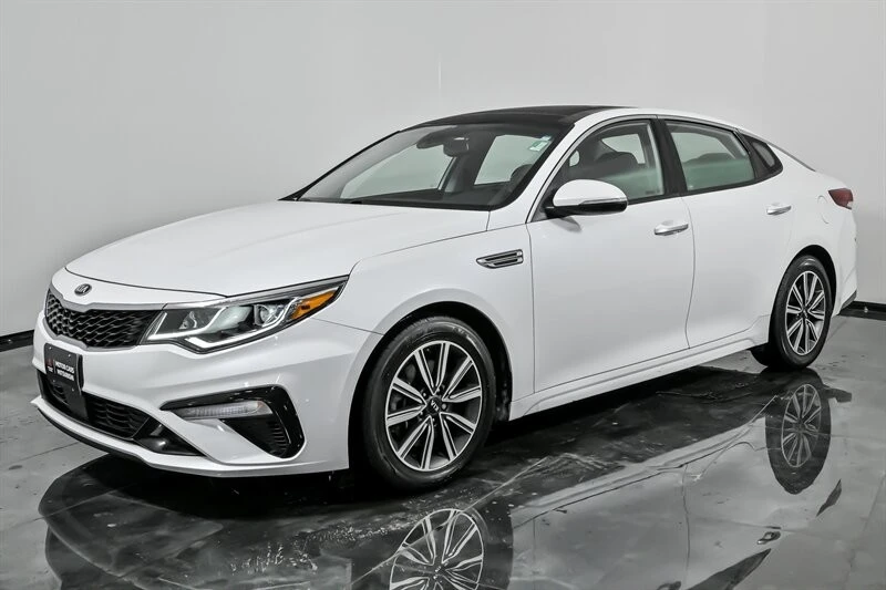 2019 Kia Optima/K5 - Image 5 of 12
