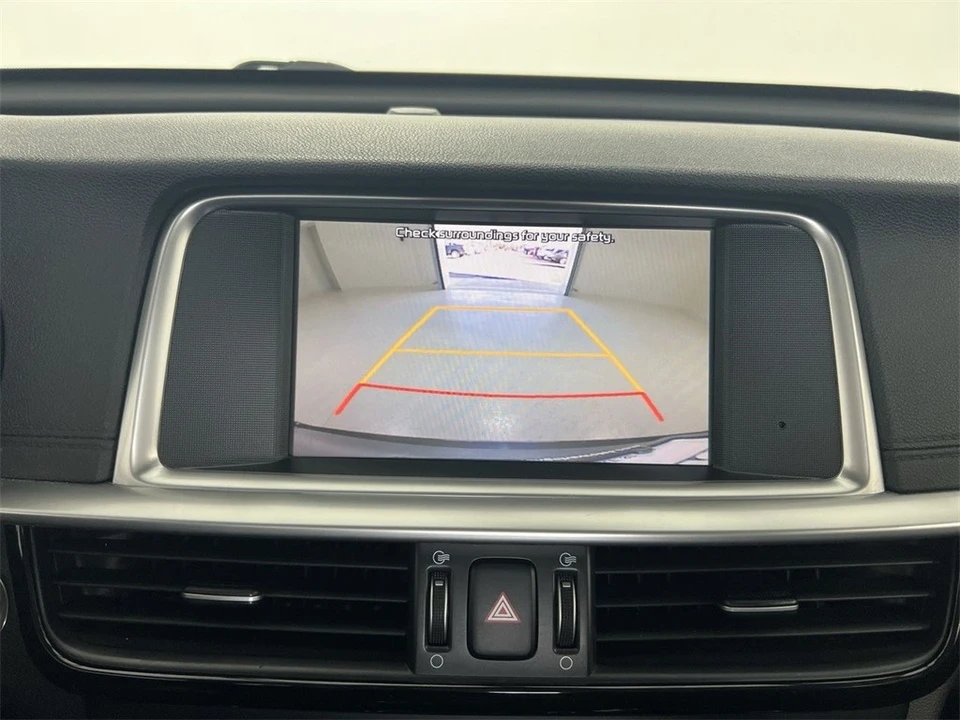2019 Kia Optima/K5 - Image 14 of 21
