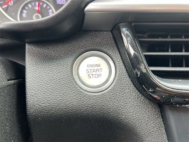 2019 Kia Optima/K5 - Image 16 of 21