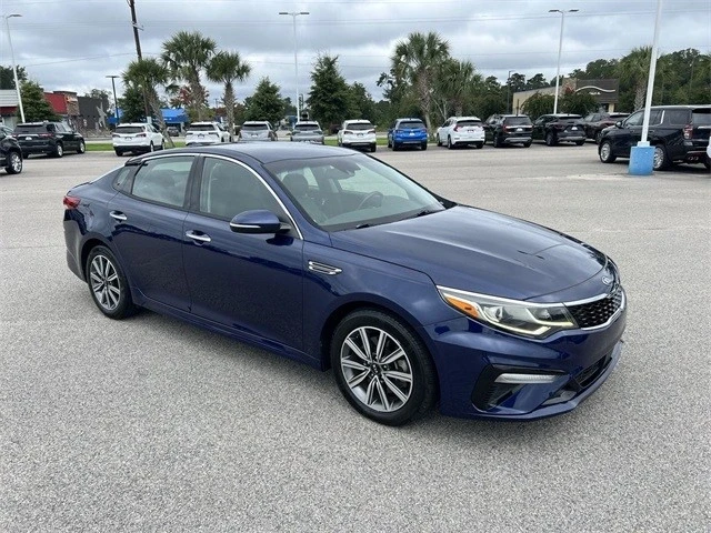 2019 Kia Optima/K5 - Image 2 of 21