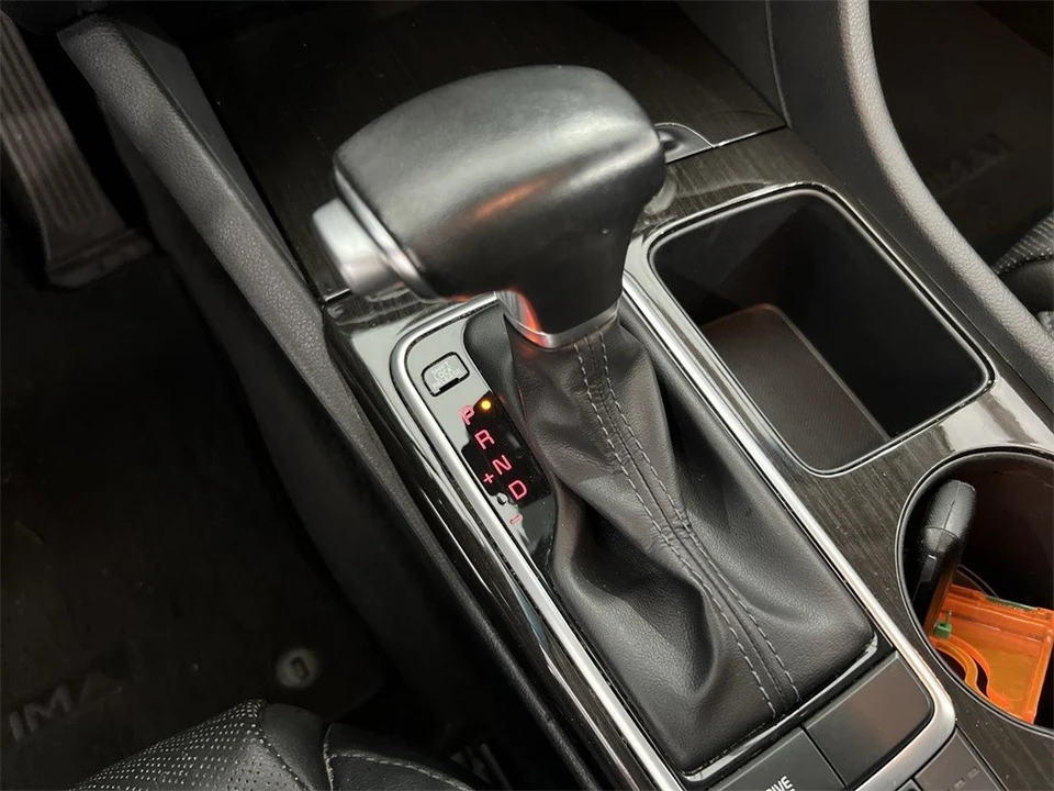 2019 Kia Optima/K5 - Image 14 of 21