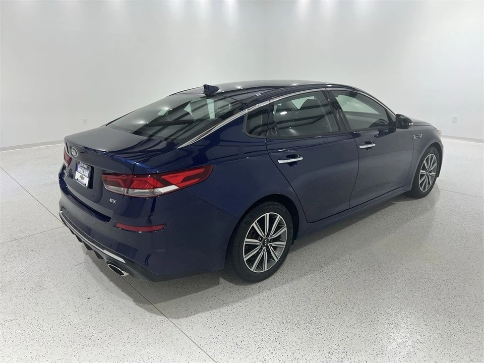 2019 Kia Optima/K5 - Image 5 of 21