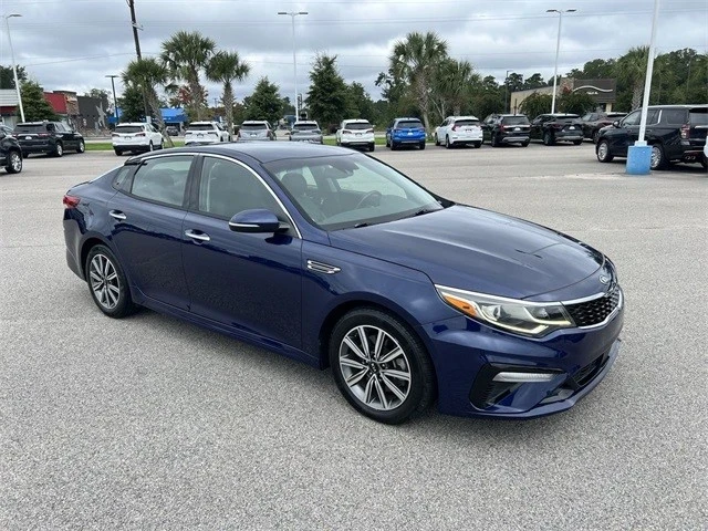 2019 Kia Optima/K5 - Image 2 of 12