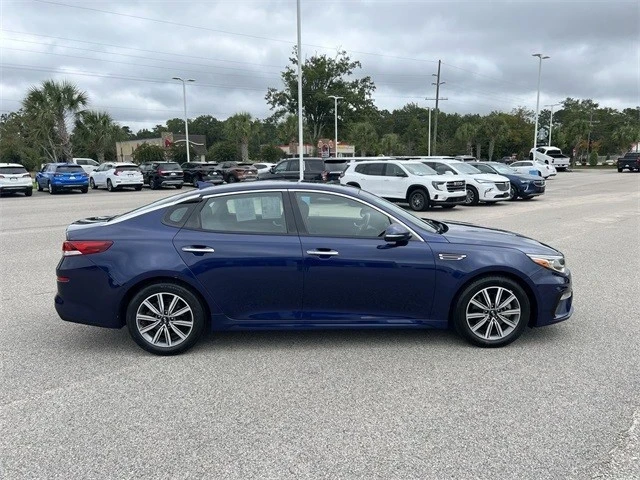 2019 Kia Optima/K5 - Image 9 of 12