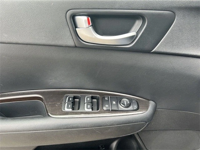 2019 Kia Optima/K5 - Image 21 of 21