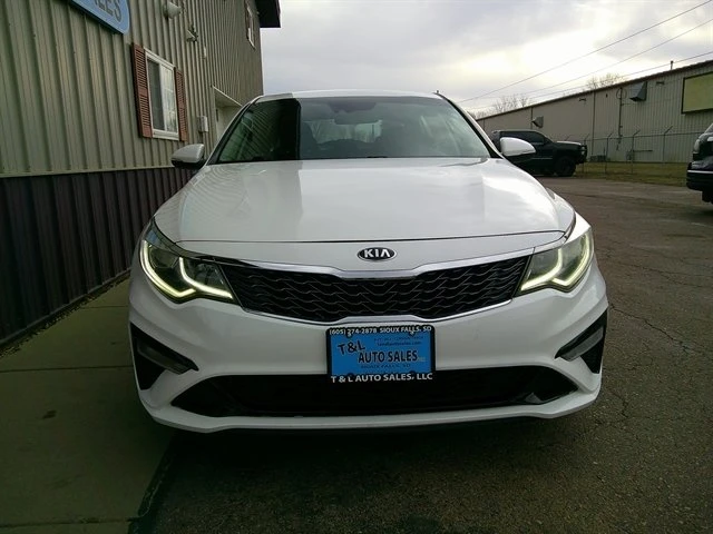 2019 Kia Optima/K5 - Image 2 of 10