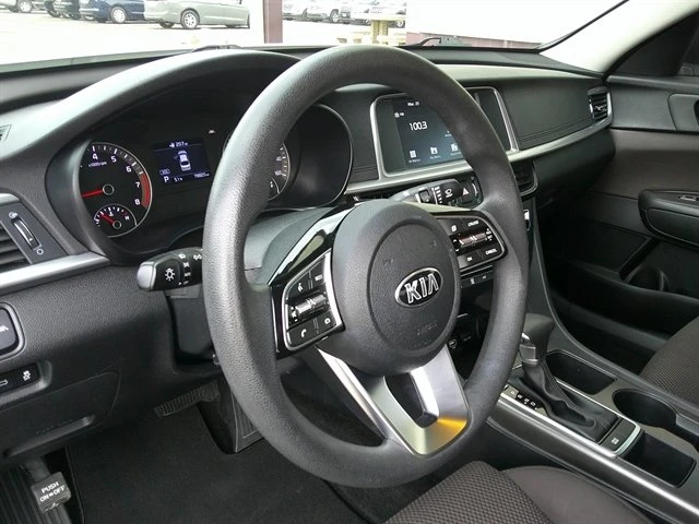 2019 Kia Optima/K5 - Image 8 of 10
