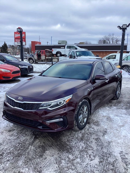 2019 Kia Optima/K5 - Image 5 of 15
