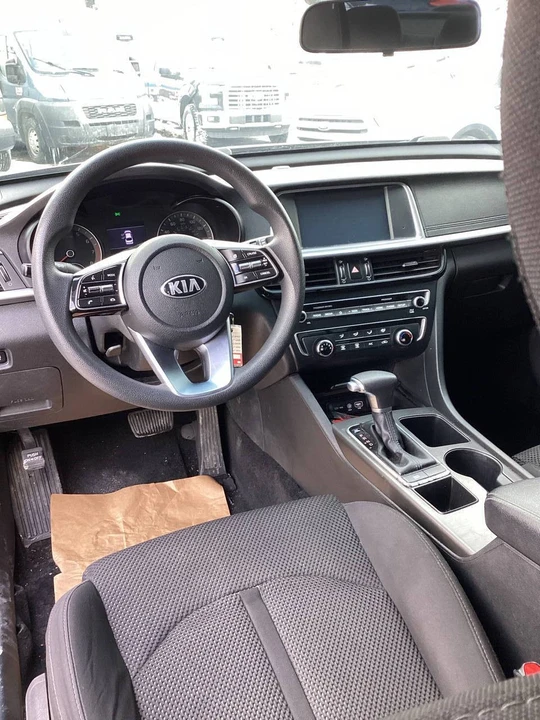 2019 Kia Optima/K5 - Image 11 of 15