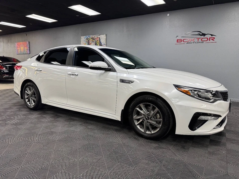 2019 Kia Optima/K5 - Image 2 of 12