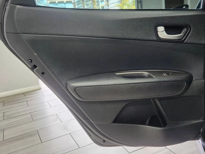 2019 Kia Optima/K5 - Image 12 of 12
