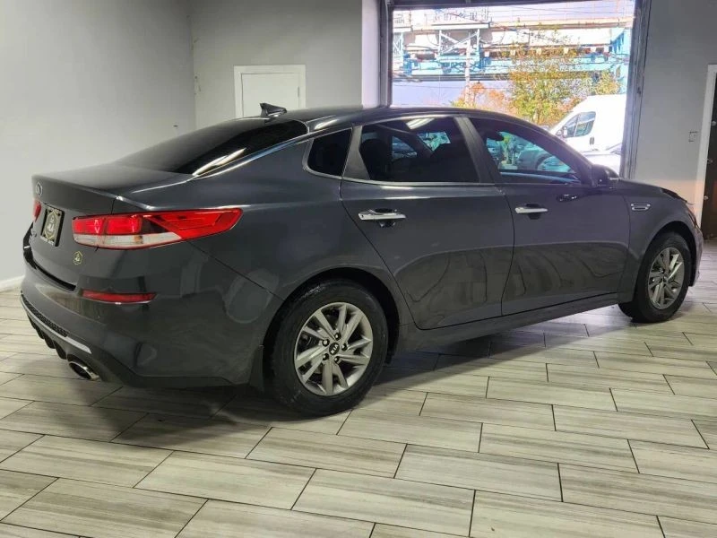 2019 Kia Optima/K5 - Image 5 of 12