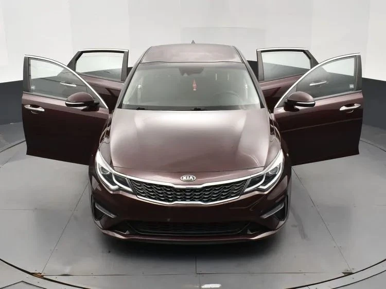 2019 Kia Optima/K5 - Image 10 of 12