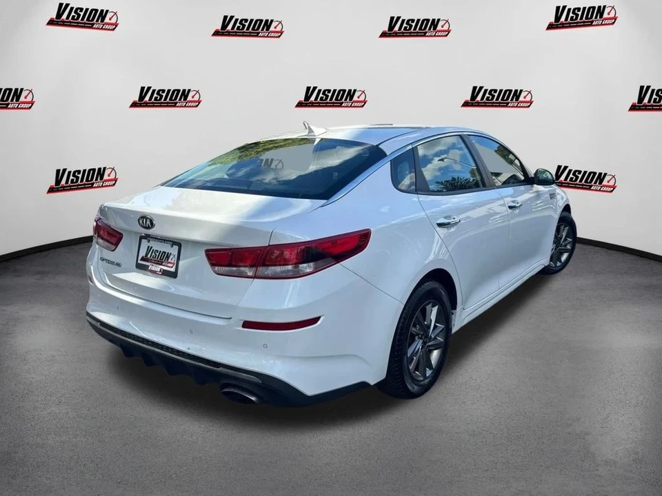 2019 Kia Optima/K5 - Image 5 of 12