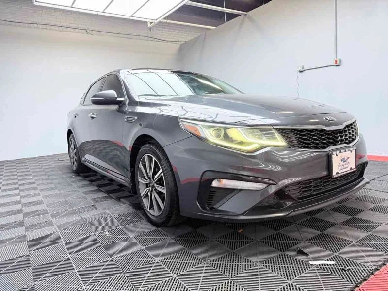 2019 Kia Optima/K5 - Image 11 of 12