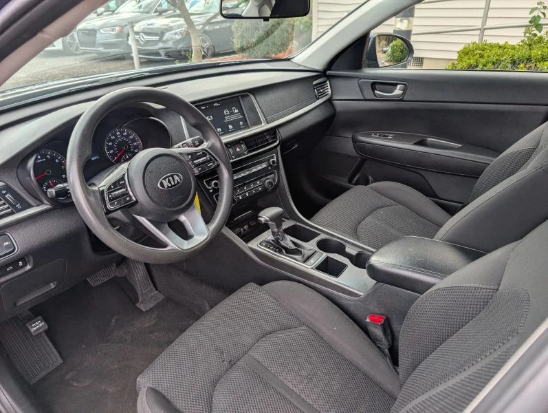 2019 Kia Optima/K5 - Image 8 of 12